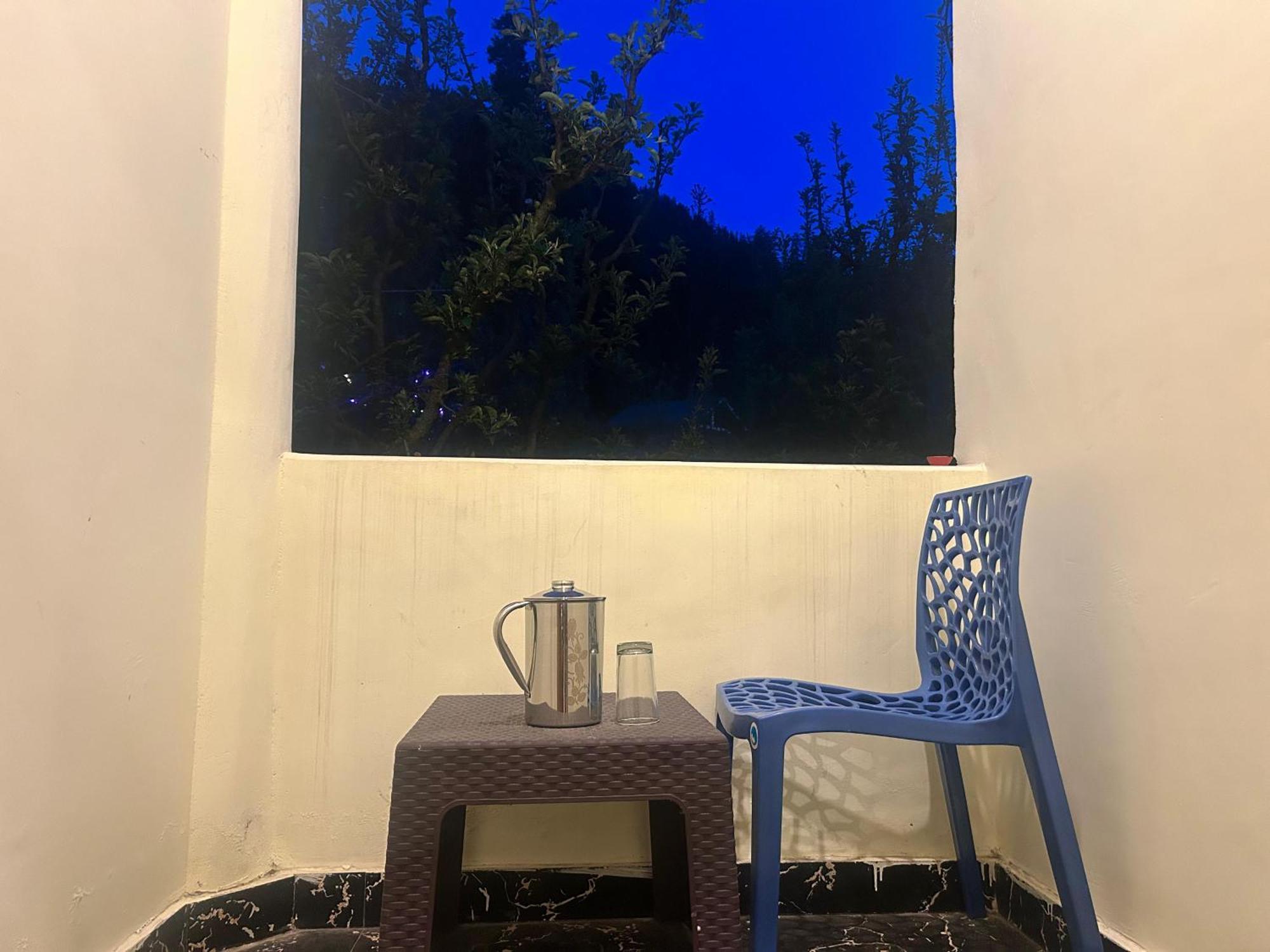 Karma Guest House And Cafe Kalgha Room photo